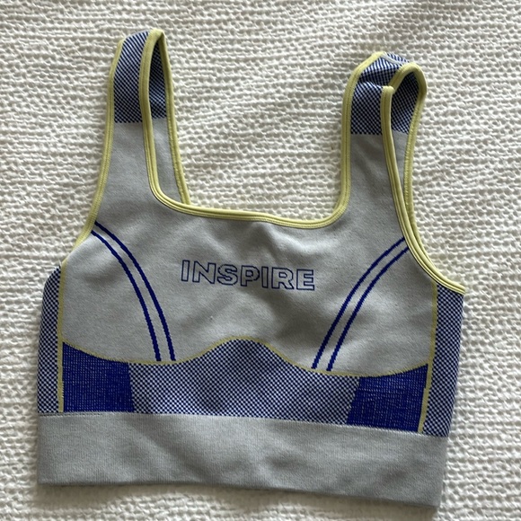 Fabletics size medium bralette - Picture 1 of 3